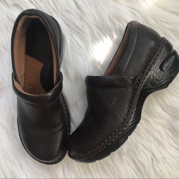 Shoes - Bolo by Born Brown Clogs Size 8